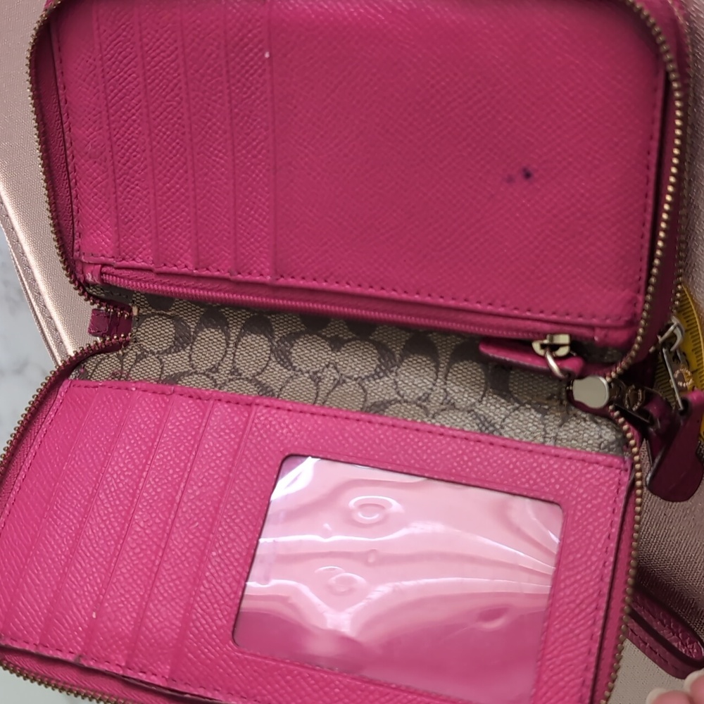 Coach Pink Leather Continental Wallet/Wristlet - Picture 10 of 12